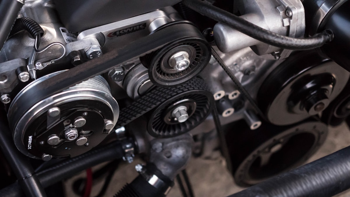 Auto parts and engine components for export